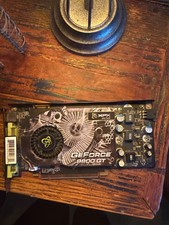 XFX PV-T98G-YDLU GF 9800GT 600M 512 MB Express Card picture