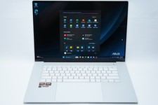 ASUS Zenbook S 16 16