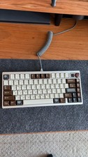 Qwertykeys QK75N Coffee Anodized First Light Mechanical keyboard picture