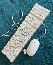 Genuine & Vintage Apple A1048 Keyboard and Apple A1152 Mighty Mouse  - White picture