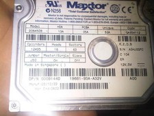 Maxtor 90644D3 13A 05A 52A GAS54112 K Z D B 19661-93A picture