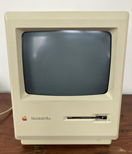 Vintage 80s Macintosh Plus 1MB M0001A Compact Computer Chimes On picture