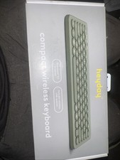 New HeyDay Green Compact Wireless Keyboard picture