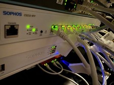Sophos C210-8FP | 8-Port 2.5GbE PoE++ Managed Switch | 240W Budget | 4x 10G SFP+ picture
