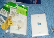 2 LEGRAND ON-Q WP3401-WH MODULAR WALL PLATES, 1 GANG, 1 PORT, two picture
