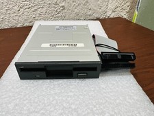 Samsung SFD-321B 3.5 inch Internal  1.44 MB Floppy Disk Diskette Drive Cable picture