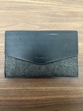 Samsonite Faux Leather And Gray Felt Carrying Case For Tablets And E Readers picture