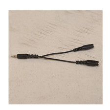 3.5mm TRS Male to Dual 3.5mm Female 1:2 Splitter Cable Black 6 in picture