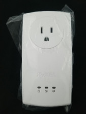 ZYXEL PLA5256 up to 1000 Mbps  Pass-Thru 2 Gigabit Ethernet Adapter picture