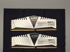 XPG Adata 16GB (2x8GB) DDR4-3200 (AX4U320038G16A-DSZ1) picture
