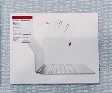 Apple Magic Keyboard For iPad Pro 13‑inch - White - A2974-MWR43LL/A picture