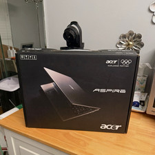 Acer Aspire 5538-1395 15.6in Athlon II 4GB 250GB HDD Win7 Radeon Silver picture