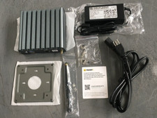 FreedomFi Gateway Helium 5G HNT Hotspot | FFG-HL-4-64 - Powers On 🔥New🔥 picture
