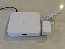 Ubiquiti UniFi Cloud Gateway Ultra (UCG-Ultra) picture