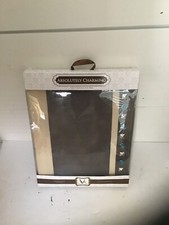 Vivitar Absolutely Charming Lifestyle Case Cover for Several iPad Models - Brown picture