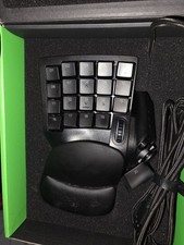Razer Tartarus Pro (RZ07-03110100-R3U1) 32 Programmable Switches Gaming Keypad - picture