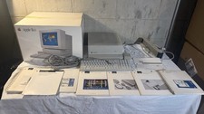 Apple IIGS Woz Limited Edition A2S6000 Tested Working Complete In Box Great picture