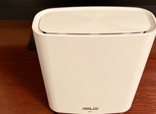 ASUS ZenWiFi ET8 AXE6600 WiFi 6E Tri-Band Mesh Router Node - ROUTER UNIT ONLY picture