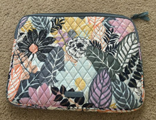 Vera Bradley Floral Flora Quilted Fabric Laptop Computer Sleeve 14X11