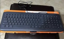 Classic Wired USB Keyboard Full-Sized 104 keys by Surf Onn picture