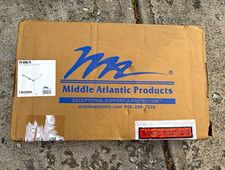 Middle Atlantic PD-815R-PL 15A 8-Outlet Rackmount Power Center picture