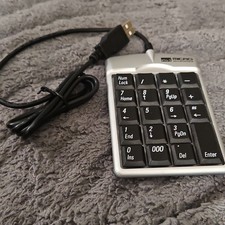 Micro Innovations Numeric Plus USB Model# KP25B-F Numeric Keypad picture