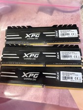 XPG GAMMIX D10 8GB (1x8GB) RAM DDR4 3000MHz AX4U300038G16A-BB10 picture