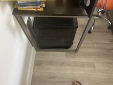 Used Desk picture