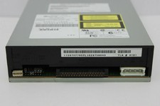 97H7795, 97H7796 ibm 32X scsi cd rom 68 pin white bezel picture