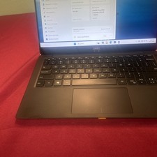 💻 Dell XPS 13 9370 13.3” i5-8350U 16gig 256 SSD UHD 620 4K Touchscreen W11P picture