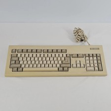 Commodore Amiga 3000 Keyboard KKQ-E94YC Wired Keyboard Gray picture