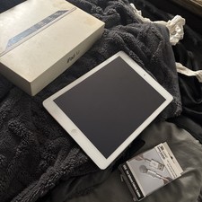 Apple iPad Air 1st Gen - 16GB - WiFi + Cellular - Silver - Box+ accessories FREE picture