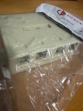SIEMON	MX-SM4-20	4-Port SM Box Ivory  QTY 11 picture