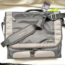 TARGUS City Gear Messenger Bag Case Laptop + Strap NWT - Up to 16” Laptop/Table picture