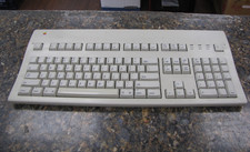 Vintage Apple Extended Keyboard II M3501 - Nice Condition - TW picture