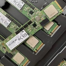 1pcs Samsung PM983 3.84TB SSD MZ-1LB3T80 PCIe Gen3x4 NVMe M.2 22110 SSD picture