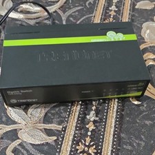 TRENDnet GREENnet TEG-S50g 5-Port Gigabit Ethernet Unmanaged Switch picture