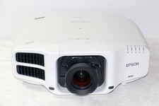 Epson EB-G7000W Pro G7000W 3LCD Projector 6500lm WXGA ELPLM08 Lens Set Used picture