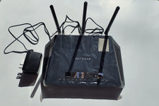 Netgear Nighthawk 48 - 2.4 ghz 5 ghz AC1750 4 port Smart Wifi Router R6400v2 VPN picture