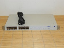 3COM SuperStack II Hub 10 24 Port TP (3C16671A) picture