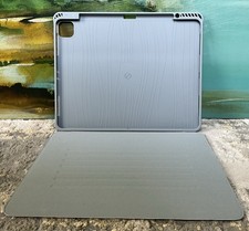 CaseBot Magnetic Case for iPad Pro 12.9-inch 6th Generation 2022 picture