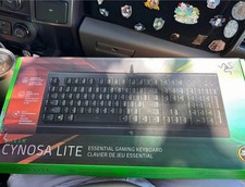 Razer Cynosa Lite Wired USB Gaming Keyboard Black Programmable Keys Plug & Play picture