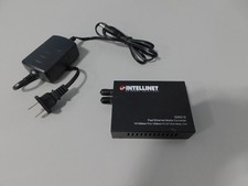 Intellinet Fast Ethernet Media Converter (506519) picture