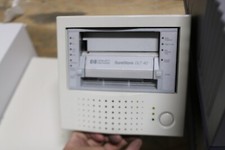 HP SureStore DLT40 External Tape Drive   picture