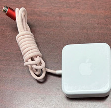 Pre Owned - Genuine Apple 24