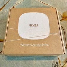HPE Aruba Instant on AP22 Wireless Access Point - White (R4W01A) picture