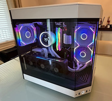 Custom Gaming PC Ryzen 9 9950X RTX 5070 32GB DDR5 4TB Storage HYTE Y60 picture