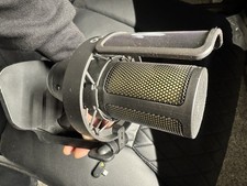 Maono DGM20W Wireless Gaming Microphone picture