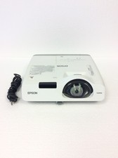 Epson Powerlite 530 3LCD Home Cinema LCD Projector 3200 Lumens w/ 866 Lamp Hours picture