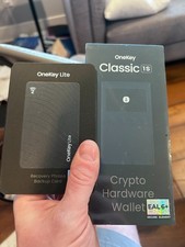 OneKey Classic 1S Crypto Hardware Wallet + OneKey Lite Backup Card NEW SEALED picture